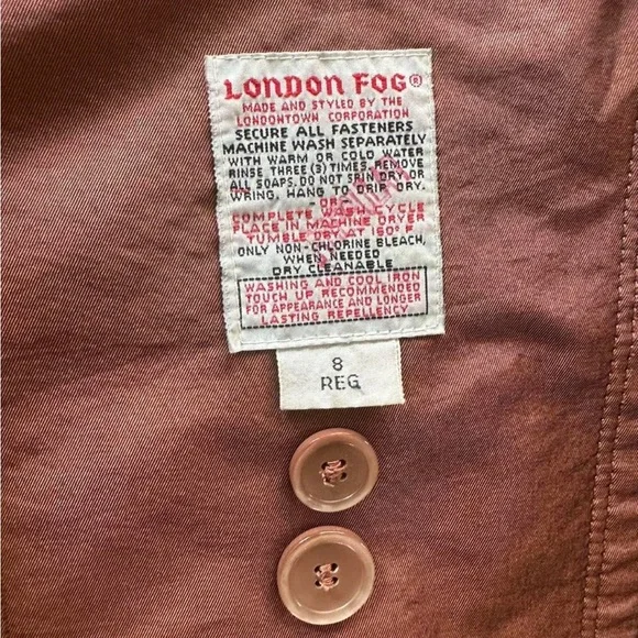 Women’s vintage London Fog trench coat - Picture 4 of 7